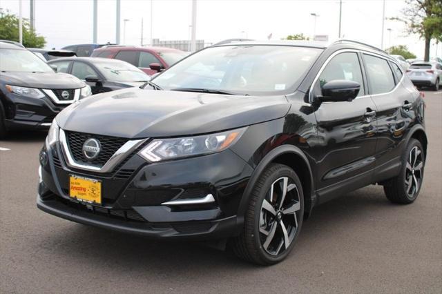 used 2022 Nissan Rogue Sport car, priced at $27,997