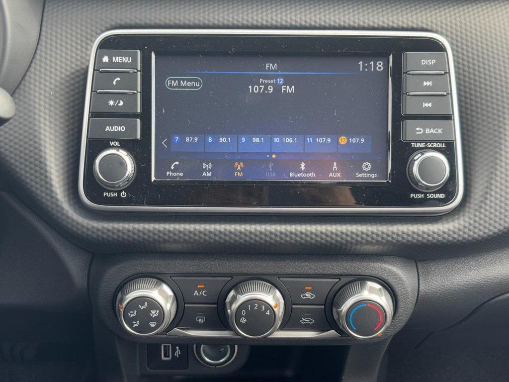 new 2025 Nissan Kicks car, priced at $21,865