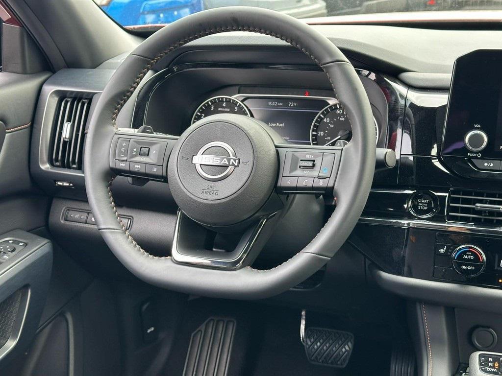 new 2025 Nissan Pathfinder car, priced at $43,150