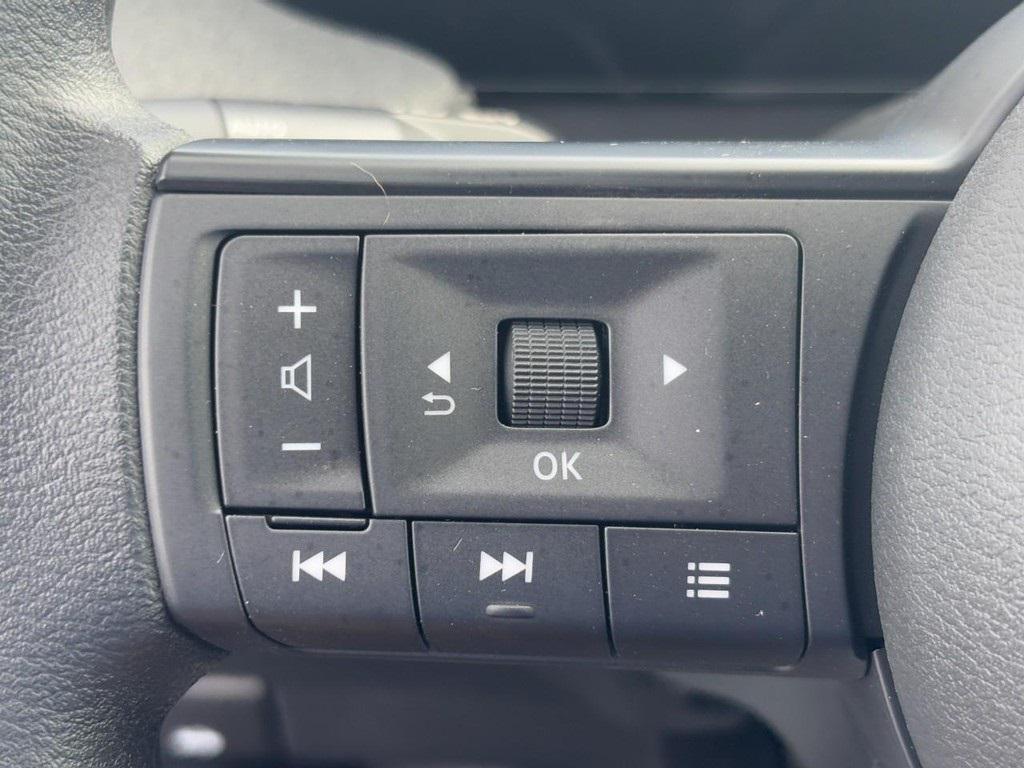 new 2026 Nissan Kicks car, priced at $26,075