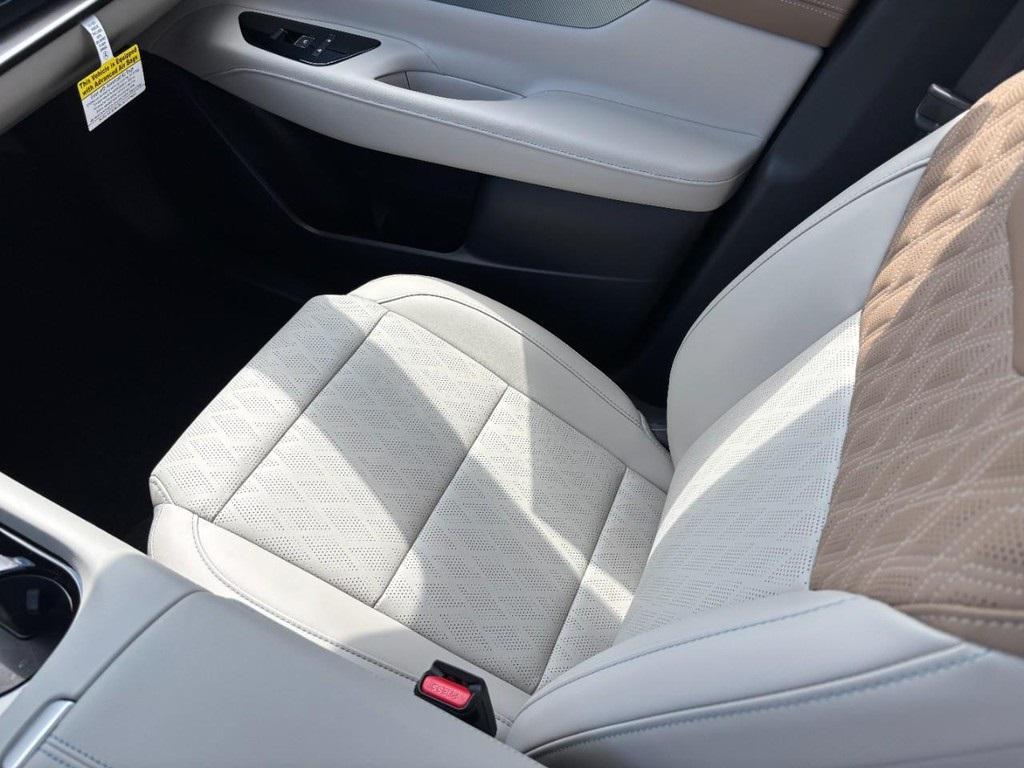 new 2025 Nissan Murano car, priced at $50,075