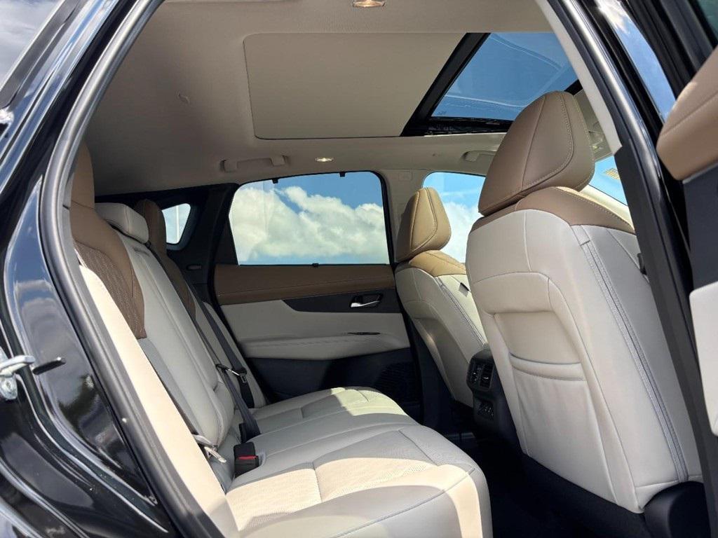 new 2025 Nissan Murano car, priced at $50,075