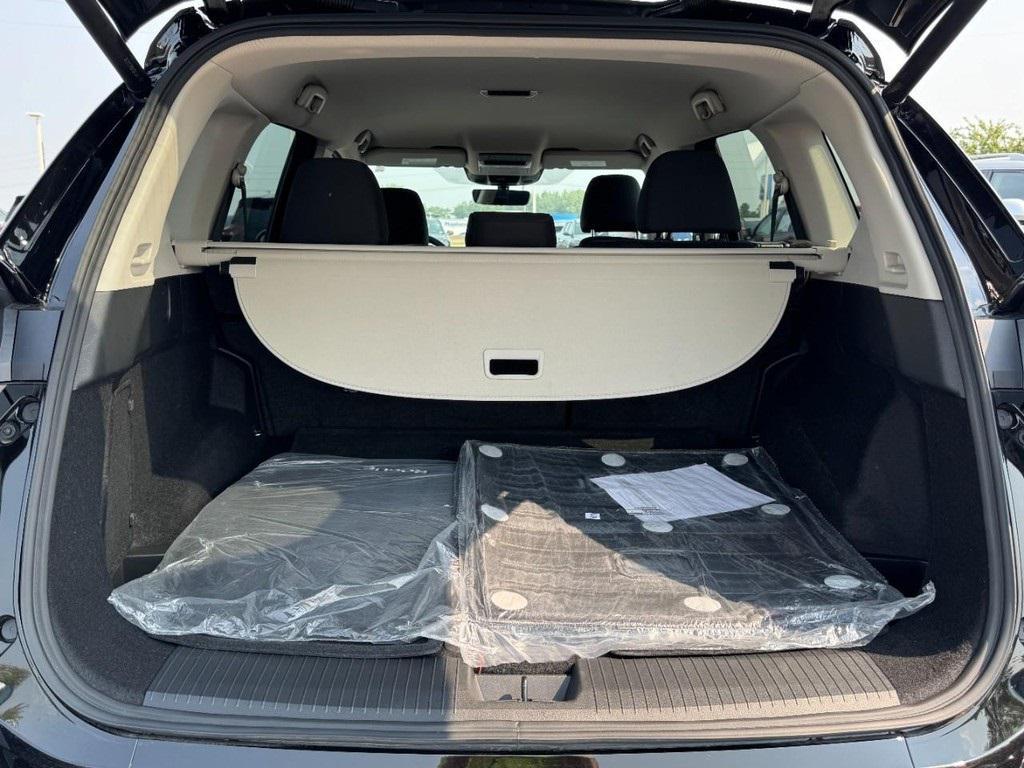 used 2025 Nissan Rogue car, priced at $28,888