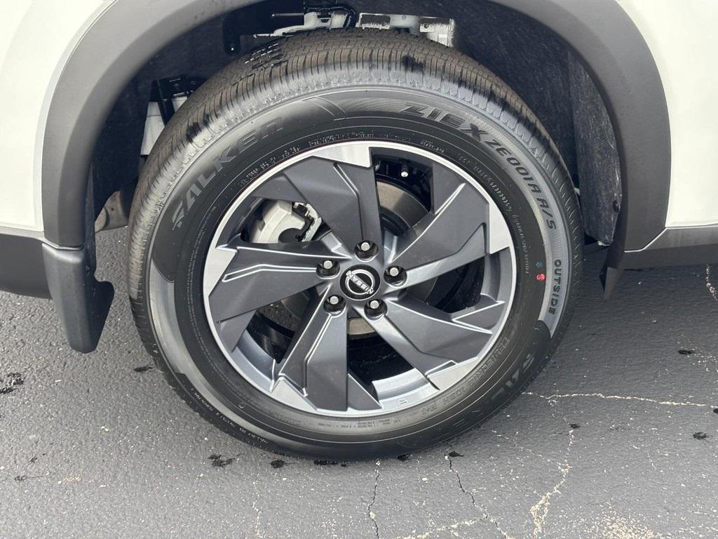 new 2026 Nissan Rogue car, priced at $31,100