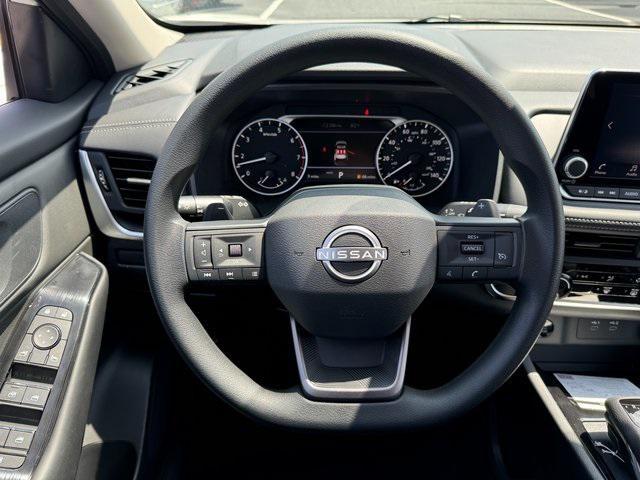 new 2025 Nissan Rogue car, priced at $31,250