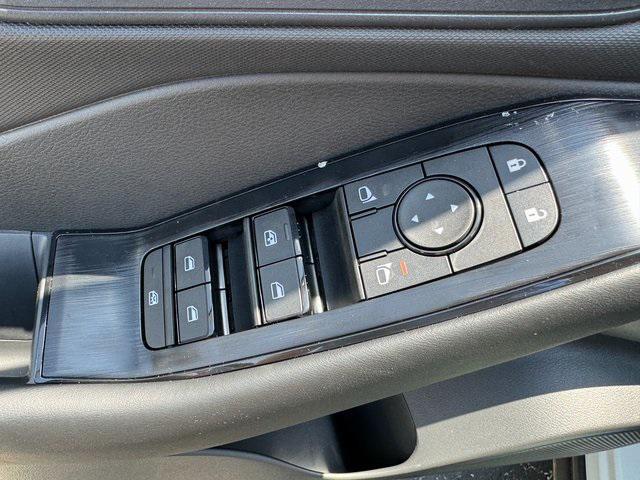 new 2025 Nissan Rogue car, priced at $31,250