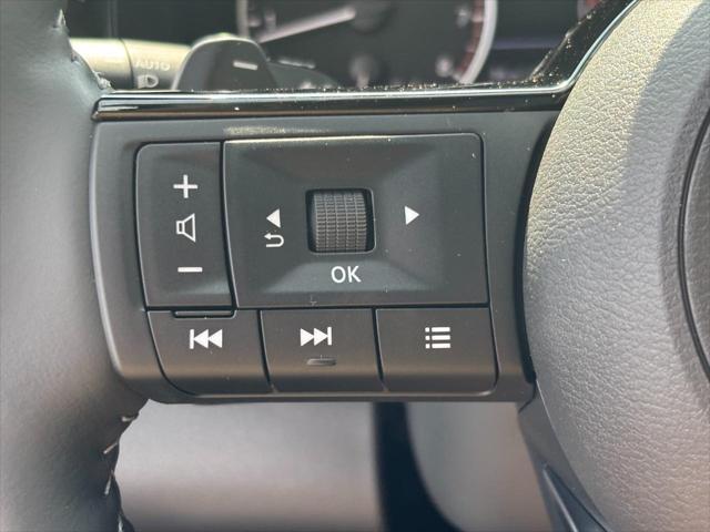 new 2025 Nissan Pathfinder car, priced at $44,210