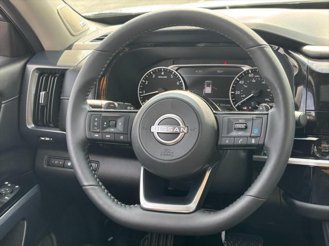 new 2025 Nissan Pathfinder car, priced at $44,210