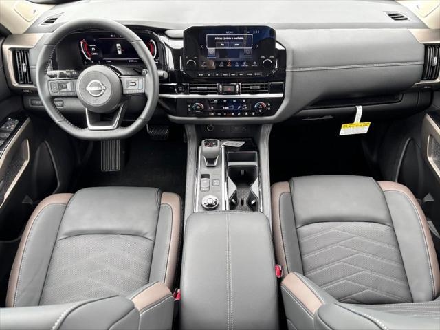 new 2025 Nissan Pathfinder car, priced at $48,182
