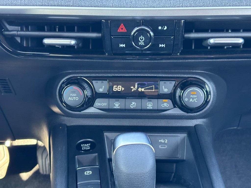 new 2026 Nissan Kicks car, priced at $26,025