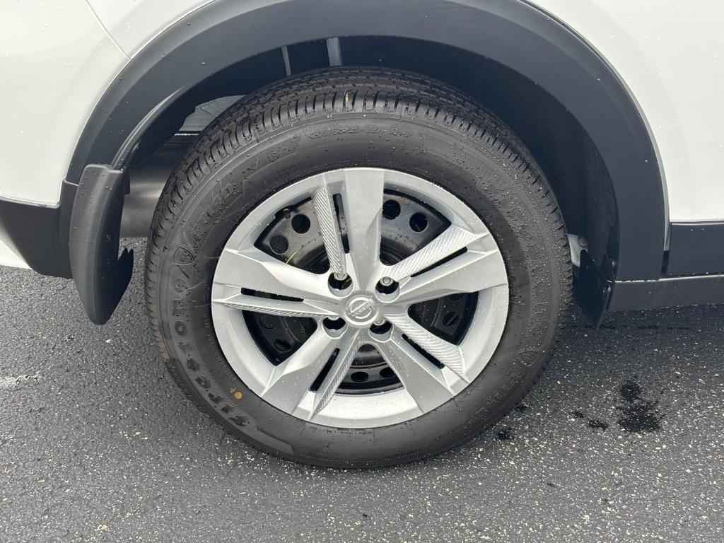 new 2025 Nissan Kicks car, priced at $21,865