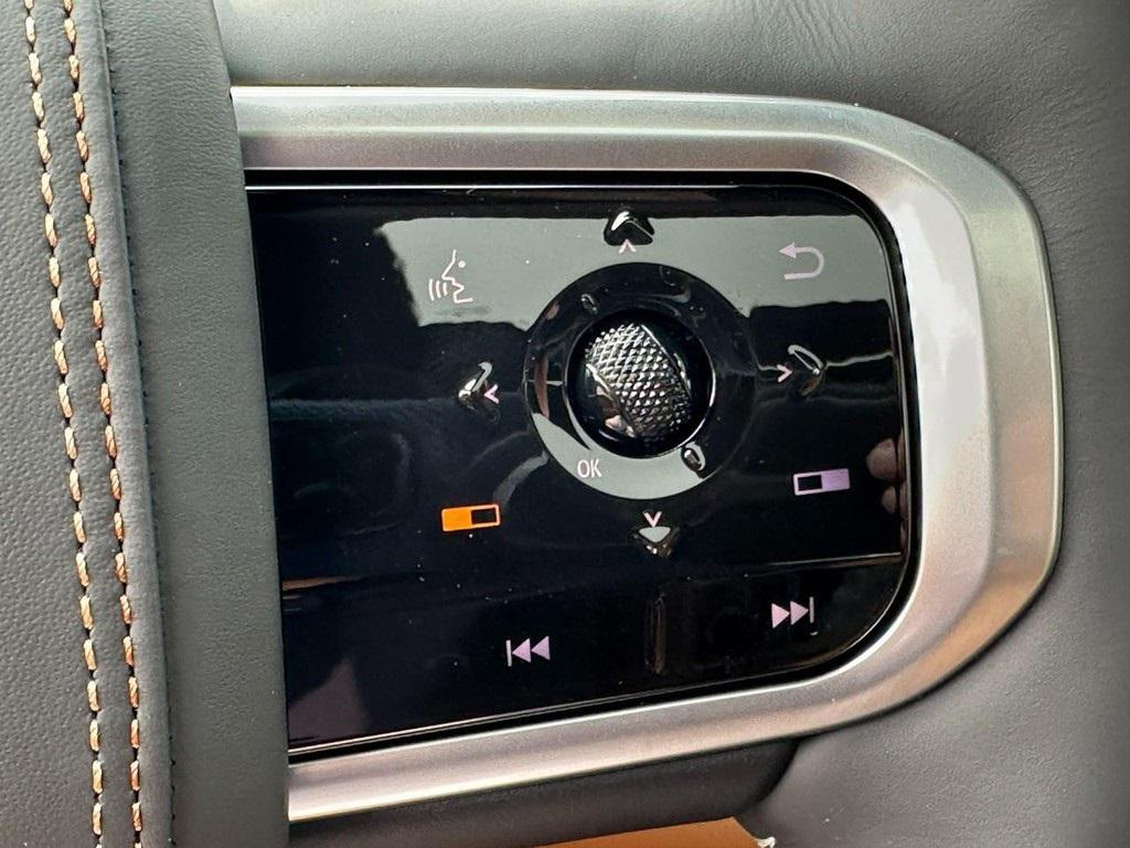 new 2025 Nissan Armada car, priced at $80,900