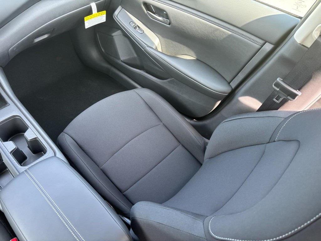 new 2025 Nissan Sentra car, priced at $21,058