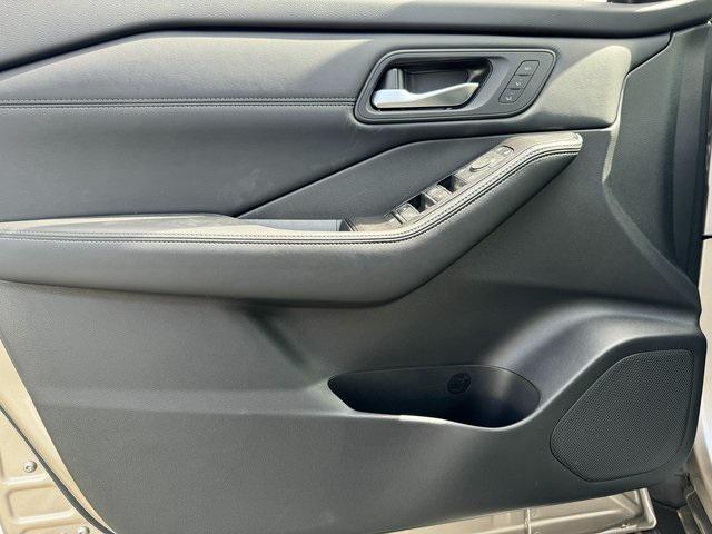 new 2025 Nissan Rogue car, priced at $37,040