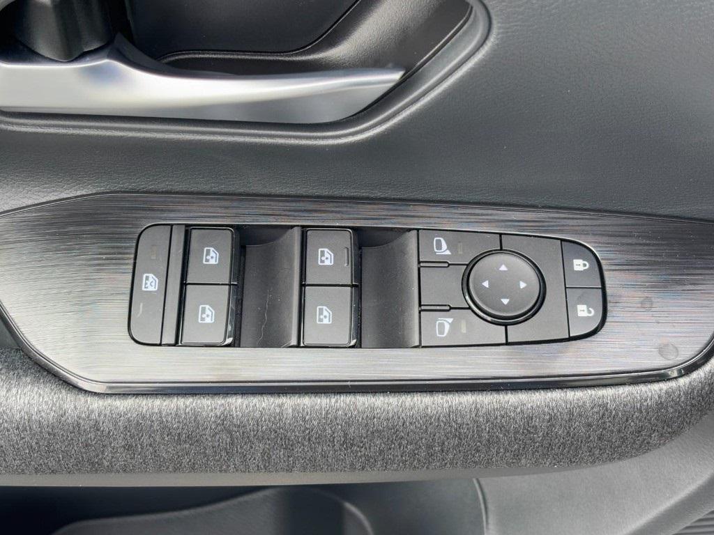 new 2026 Nissan Kicks car, priced at $26,075