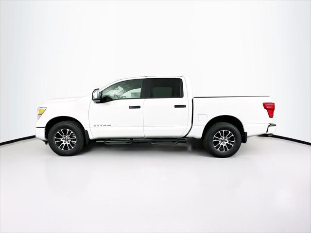 new 2024 Nissan Titan car, priced at $45,420