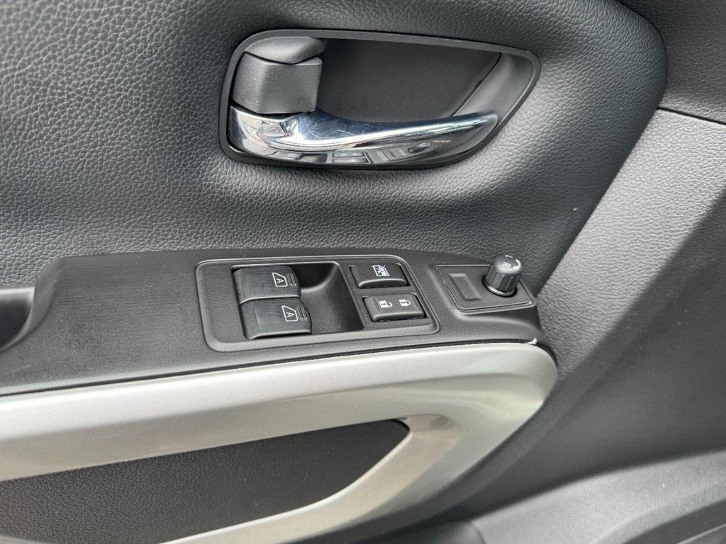 used 2023 Nissan Titan car, priced at $33,777