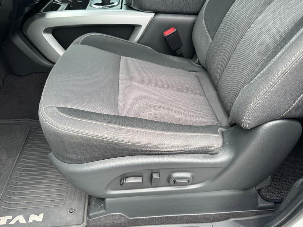 used 2023 Nissan Titan car, priced at $33,777