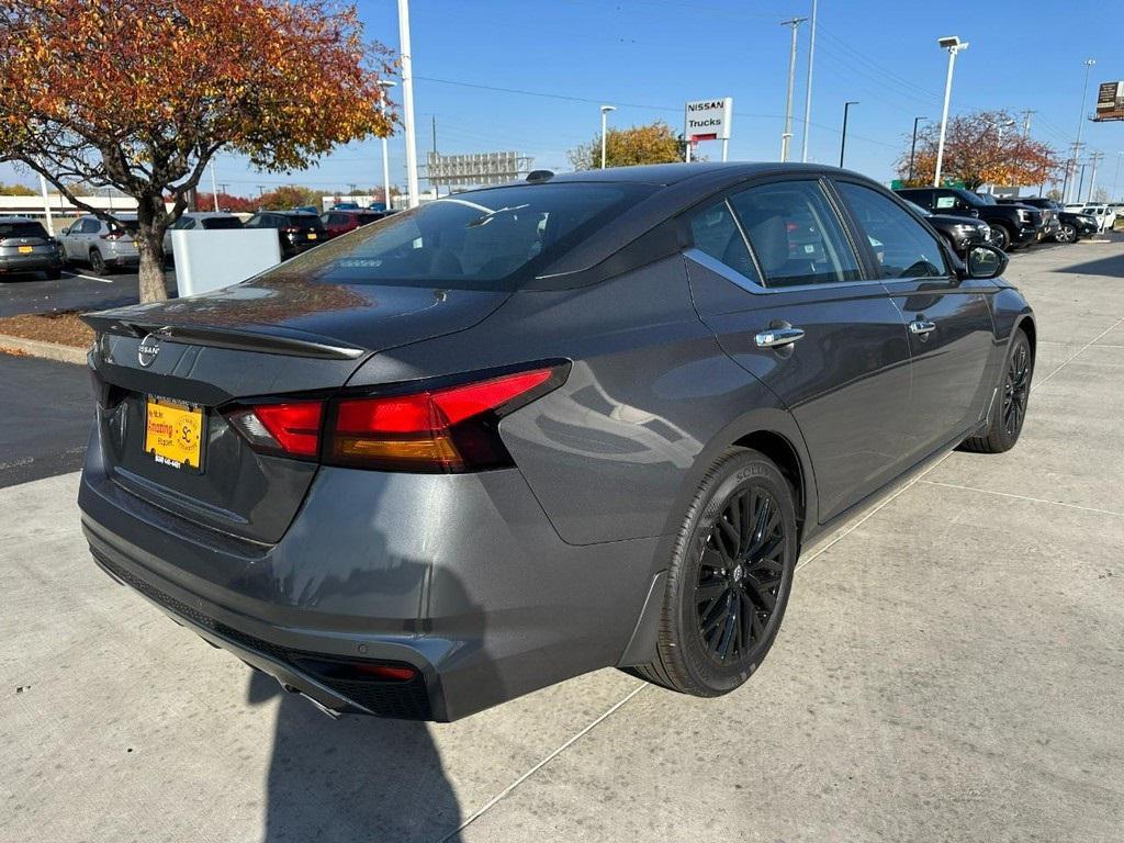 new 2025 Nissan Altima car, priced at $25,555
