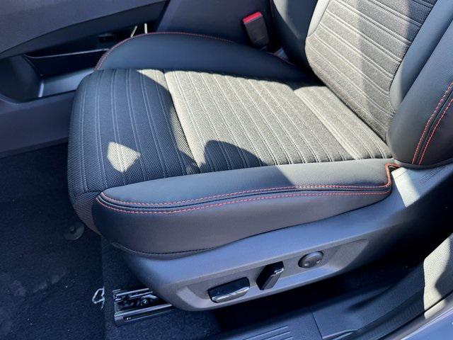 new 2025 Nissan Rogue car, priced at $32,425