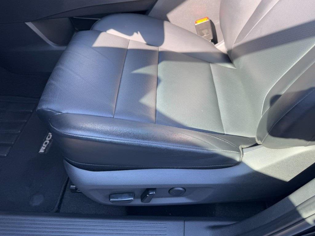 used 2021 Nissan Rogue car, priced at $18,555