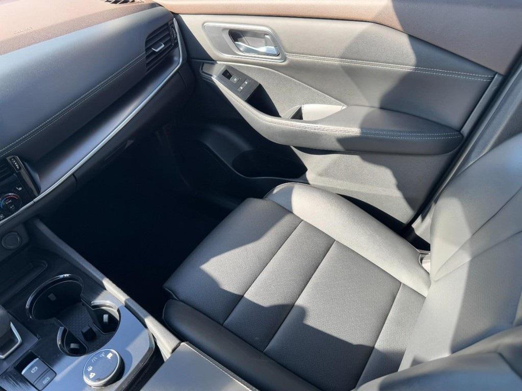 used 2021 Nissan Rogue car, priced at $18,555