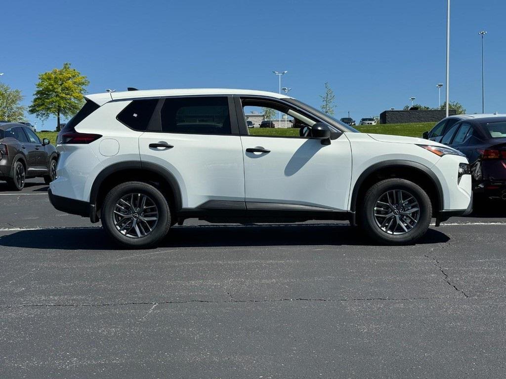 new 2025 Nissan Rogue car, priced at $28,550