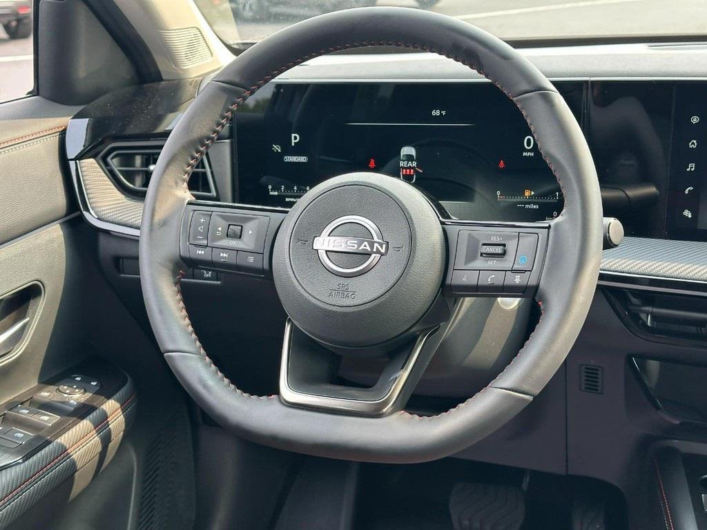 new 2025 Nissan Kicks car, priced at $26,210