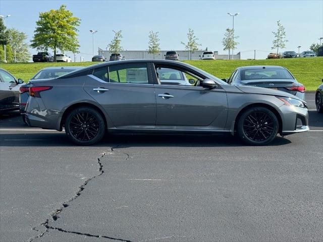new 2025 Nissan Altima car, priced at $27,656