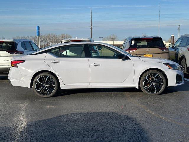 new 2025 Nissan Altima car, priced at $29,550