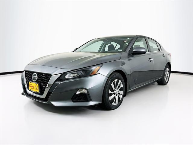 used 2022 Nissan Altima car, priced at $18,500