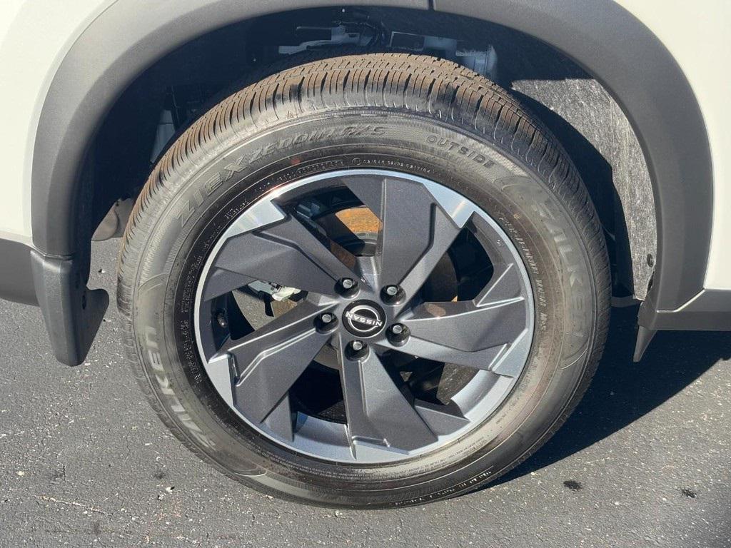 new 2026 Nissan Rogue car, priced at $31,100