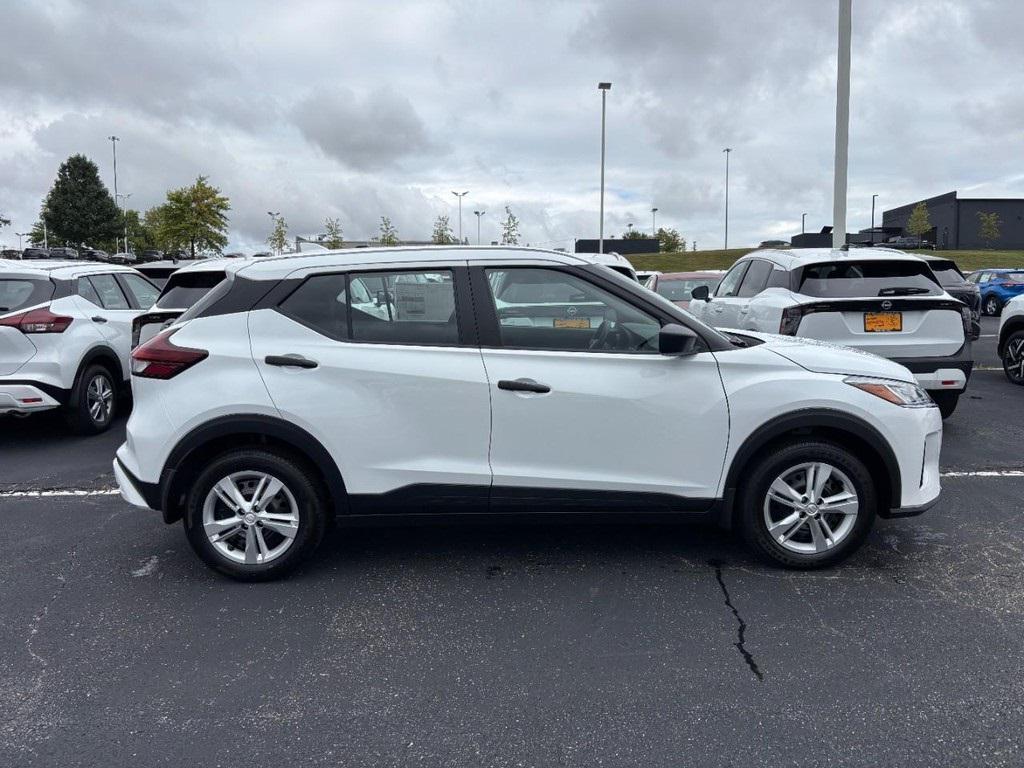 new 2025 Nissan Kicks car, priced at $21,865
