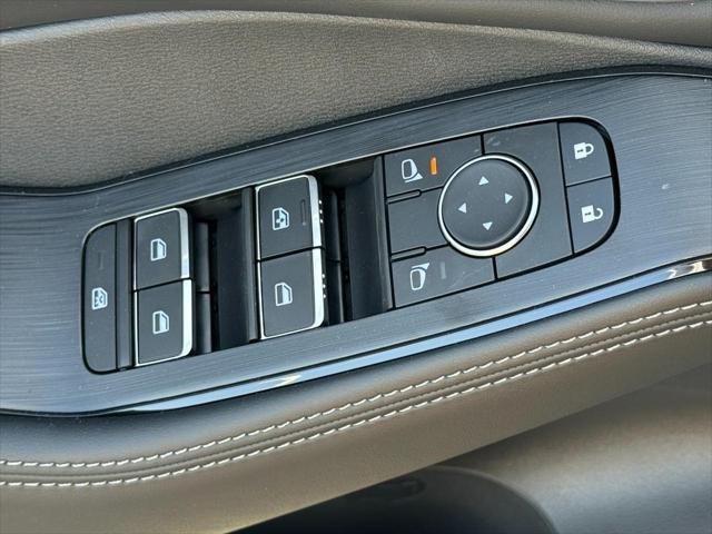 new 2025 Nissan Rogue car, priced at $40,257