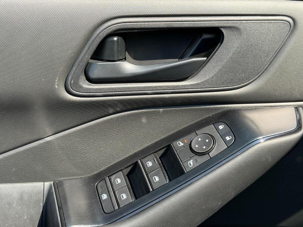 new 2025 Nissan Rogue car, priced at $29,210