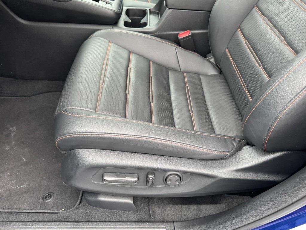 used 2023 Honda CR-V Hybrid car, priced at $35,998