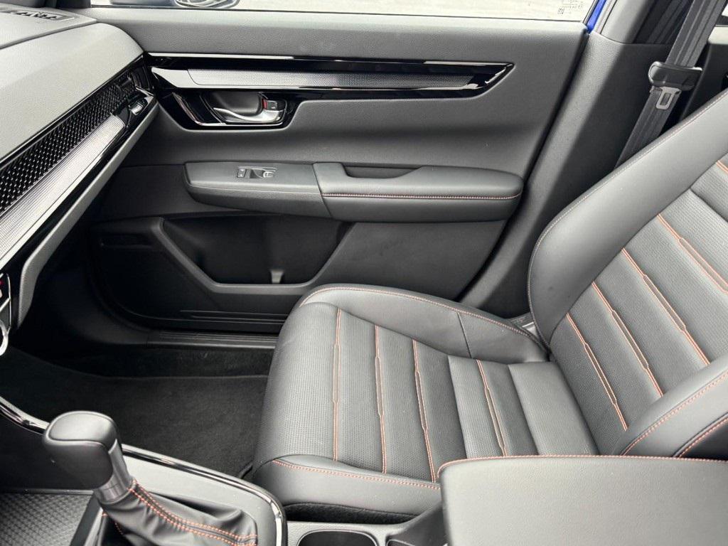 used 2023 Honda CR-V Hybrid car, priced at $35,998