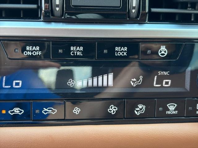 new 2025 Nissan Pathfinder car, priced at $48,182