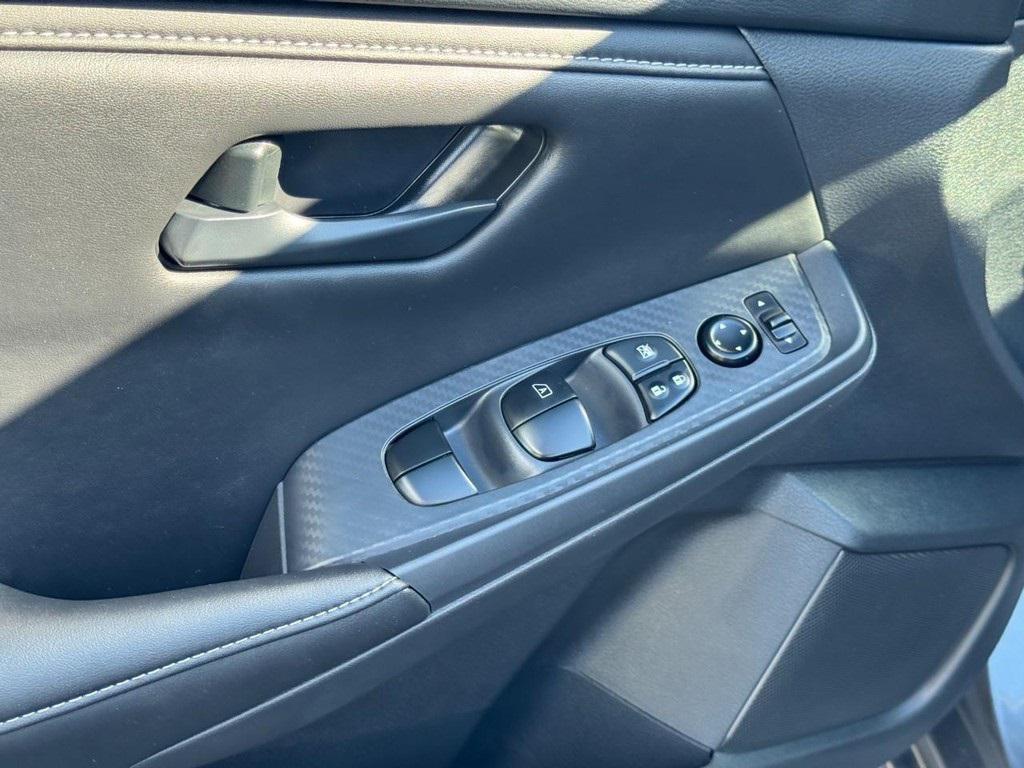new 2025 Nissan Sentra car, priced at $21,075