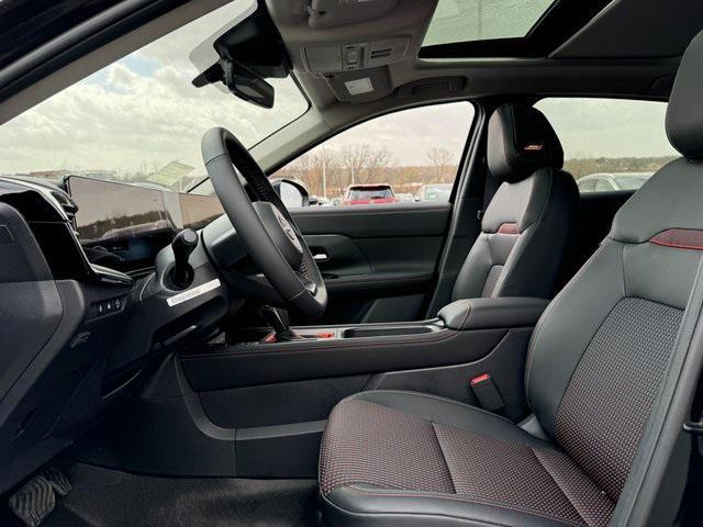 new 2025 Nissan Kicks car, priced at $29,815