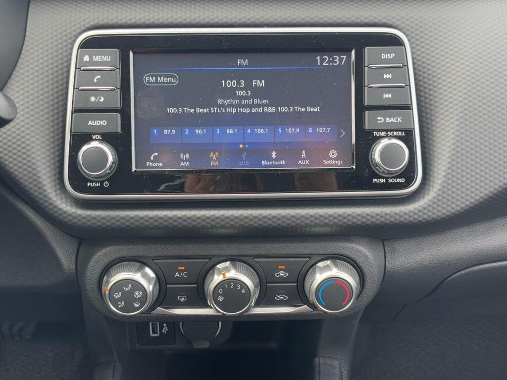 new 2025 Nissan Kicks car, priced at $21,865