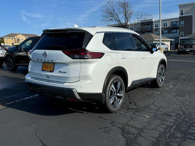 new 2024 Nissan Rogue car, priced at $33,625