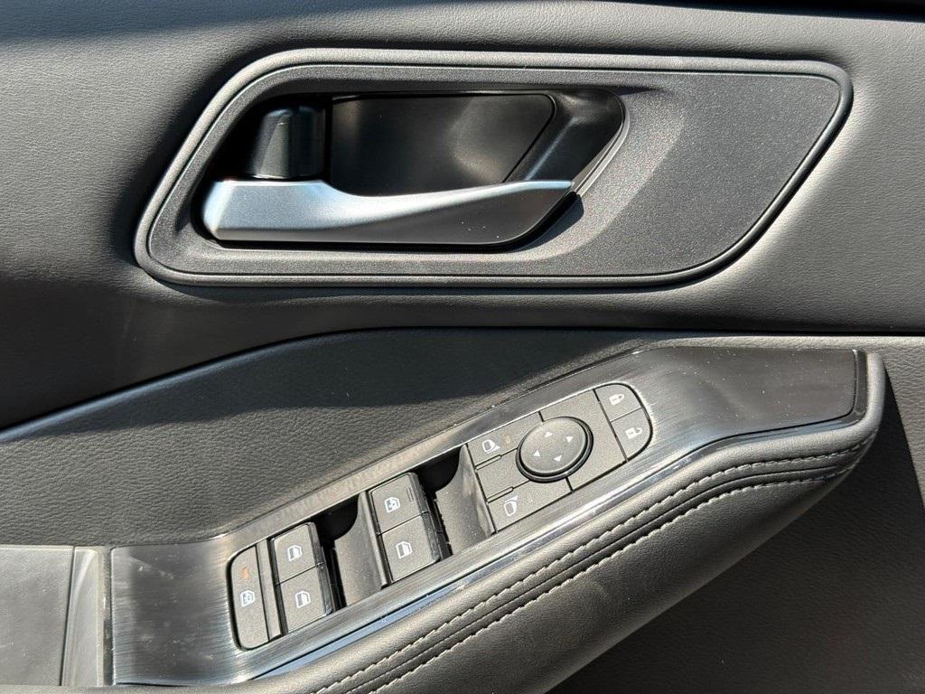 new 2026 Nissan Rogue car, priced at $28,650