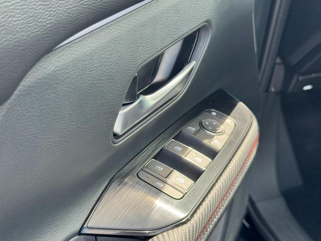 new 2025 Nissan Kicks car, priced at $29,848