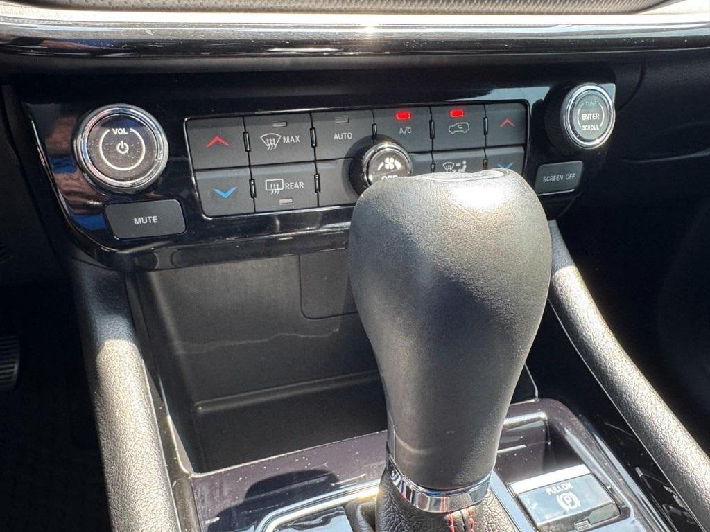 used 2023 Jeep Compass car, priced at $26,444