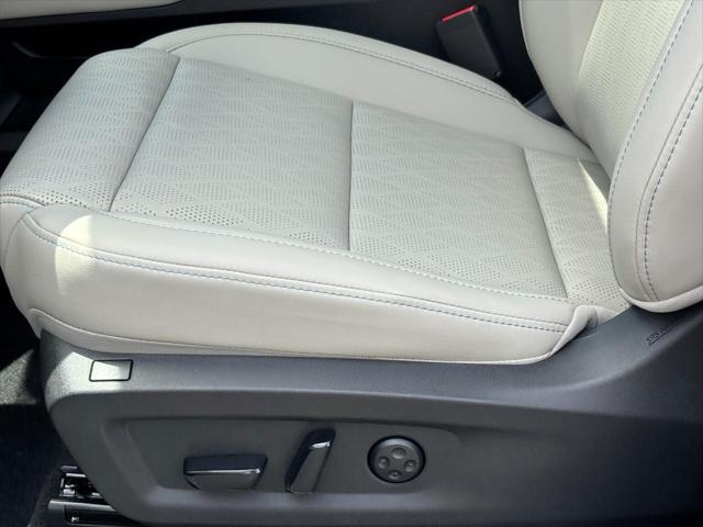 new 2025 Nissan Murano car, priced at $48,698