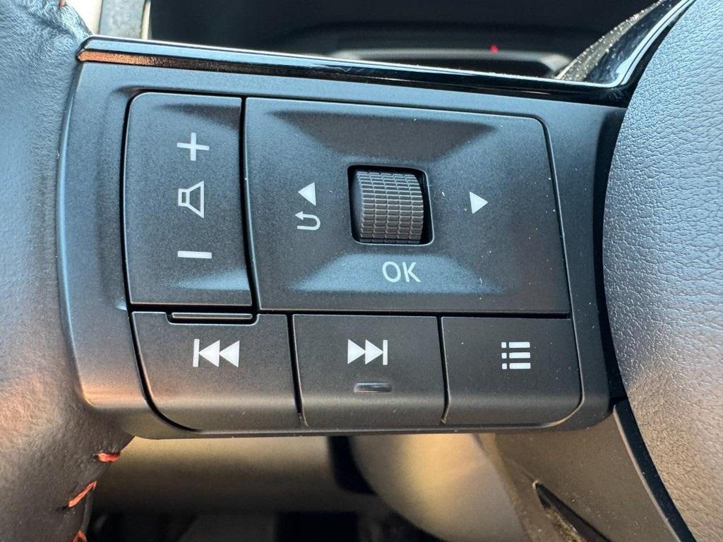 used 2023 Nissan Pathfinder car, priced at $34,888