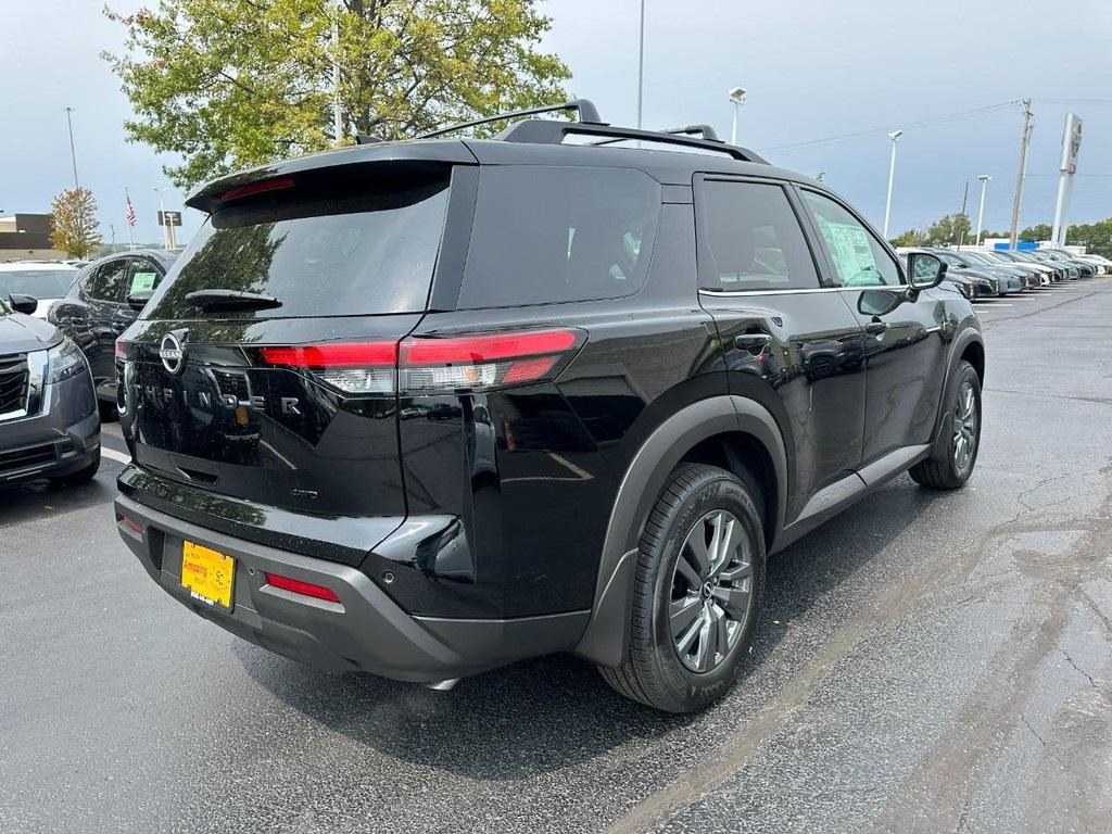 new 2025 Nissan Pathfinder car, priced at $40,615