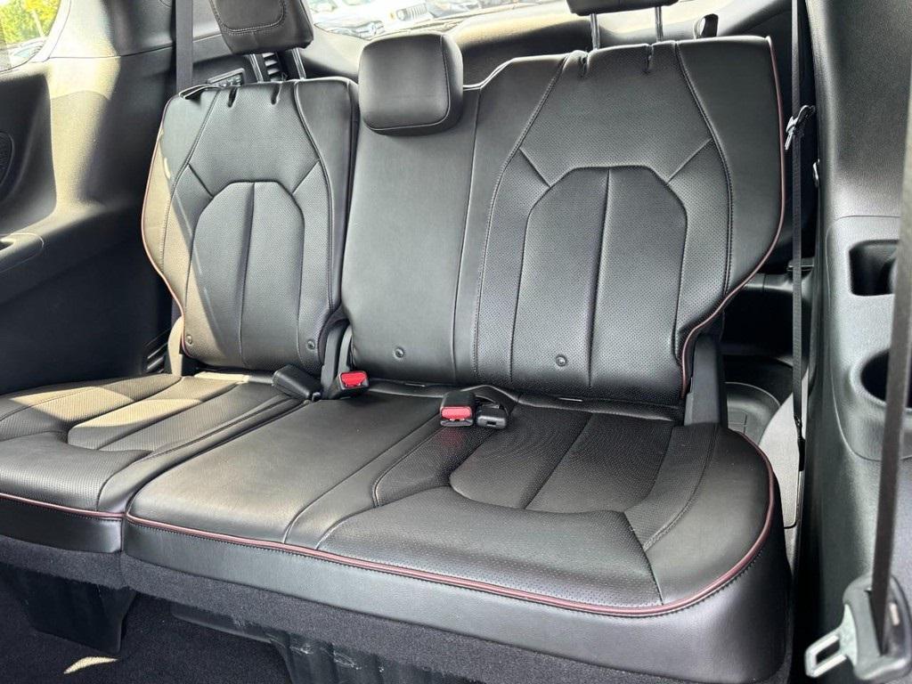 used 2020 Chrysler Pacifica car, priced at $19,998