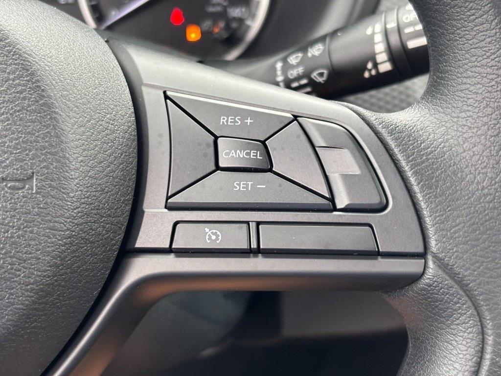 new 2025 Nissan Kicks car, priced at $21,865